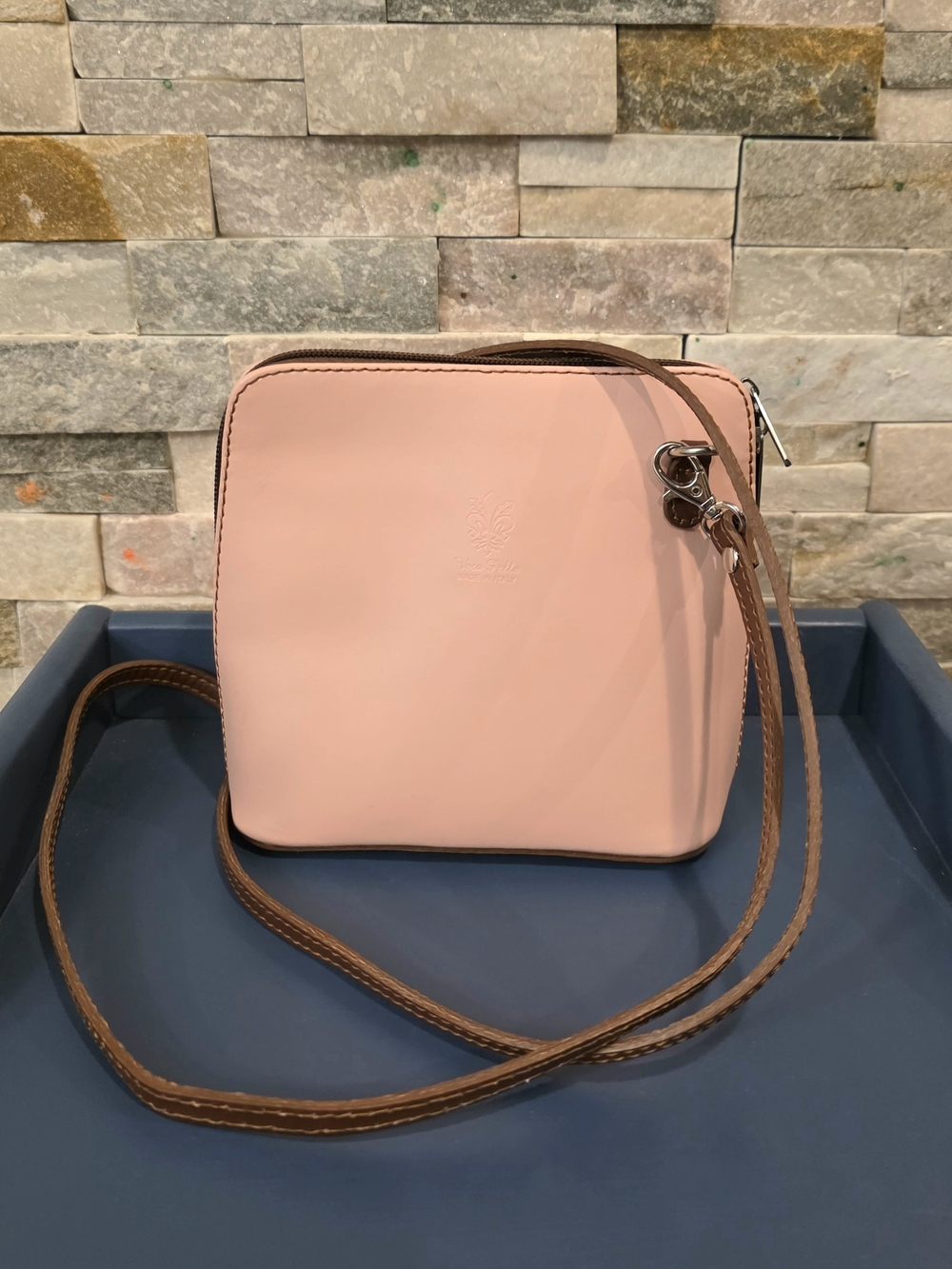 Vera Pelle - Genuine Leather
